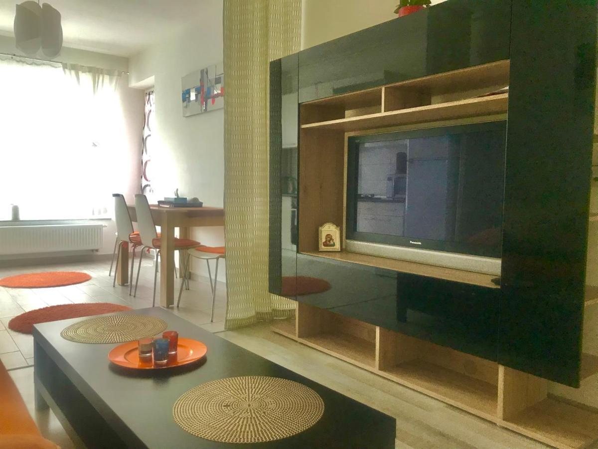 Aki Studio Apartment Brasov Exterior photo